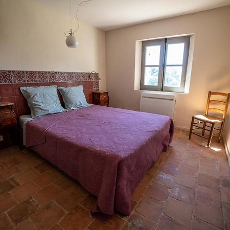Domaine Les Perpetus Villa La Tour-d'Aigues ภายนอก รูปภาพ