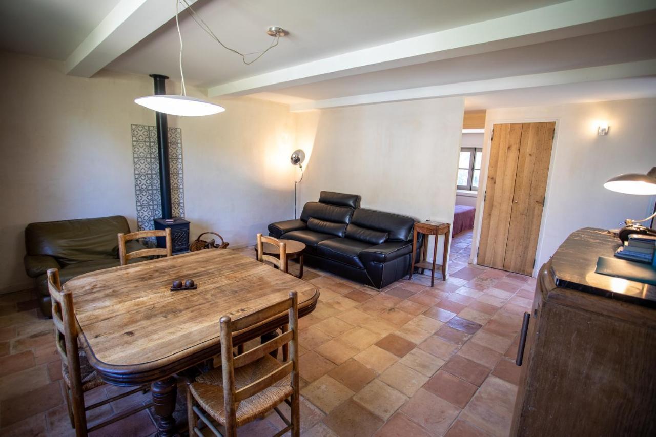 Domaine Les Perpetus Villa La Tour-d'Aigues ภายนอก รูปภาพ